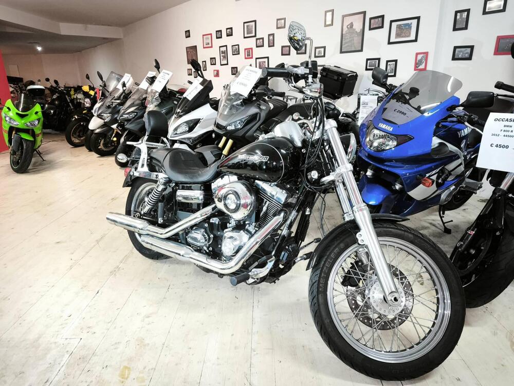 Harley-Davidson 1584 Super Glide Custom (2008 - 13) - FXDC (2)