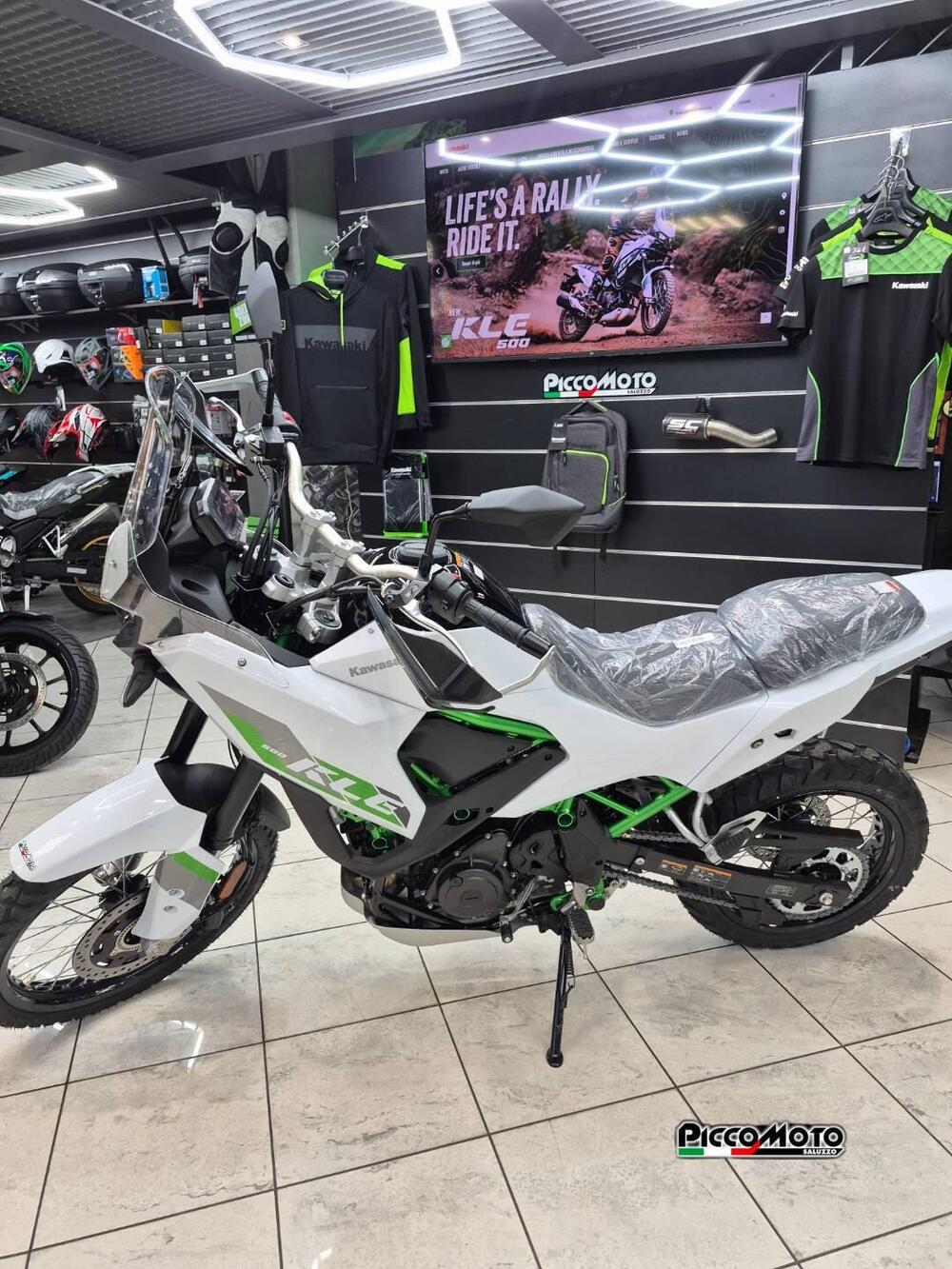 Kawasaki KLE 500 SE (2026) (20)