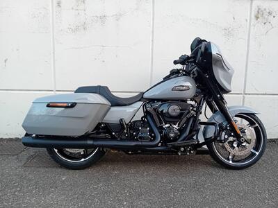 Harley-Davidson Street Glide (2024 - 26) nuova