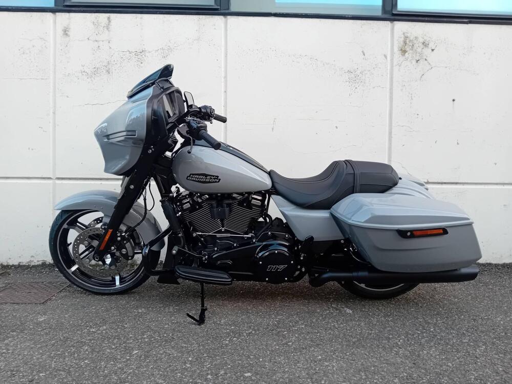 Harley-Davidson Street Glide (2024 - 26) (2)