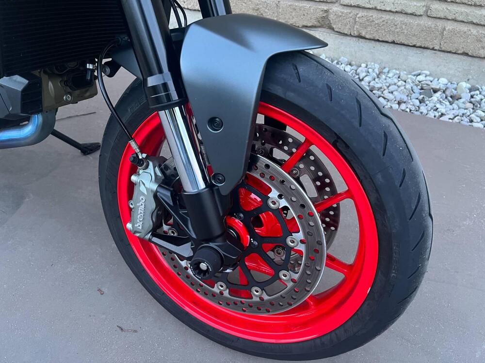 Ducati Monster 937 + (2021 - 25) (9)