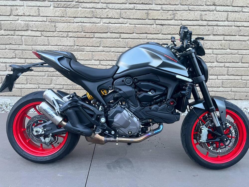 Ducati Monster 937 + (2021 - 25) (13)
