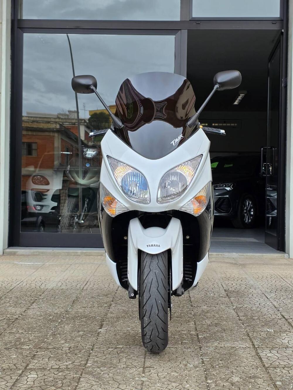 Yamaha T-Max 500 White Max (2010 - 11) (5)