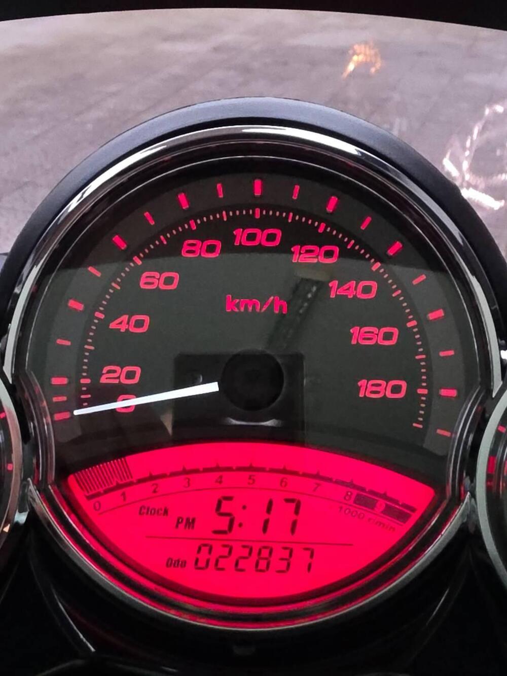 Yamaha T-Max 500 White Max (2010 - 11) (10)