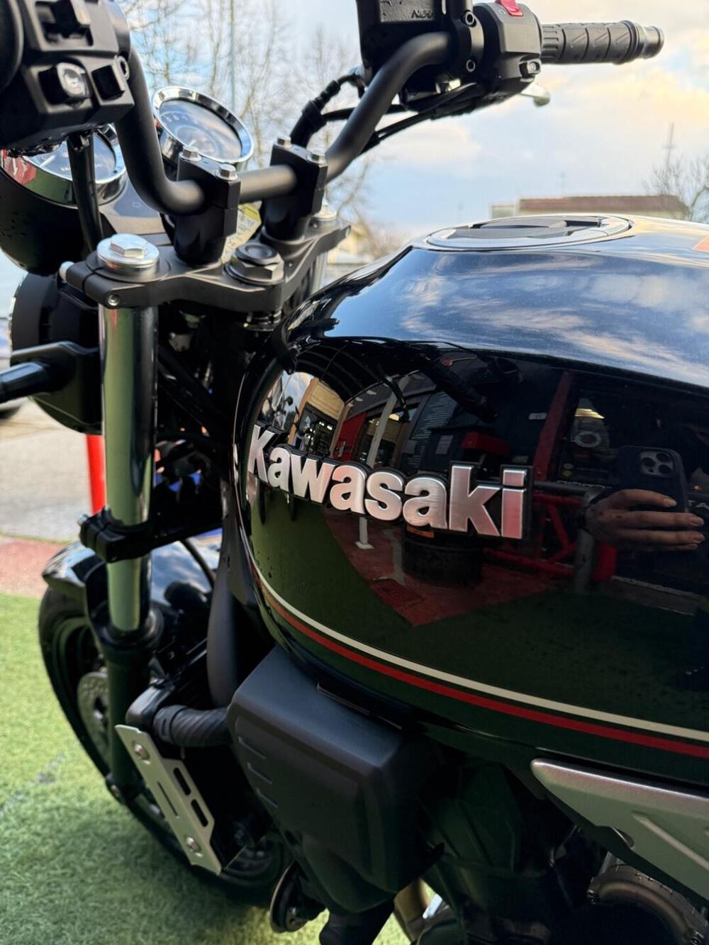 Kawasaki Z 650 RS (2022 - 24) (4)