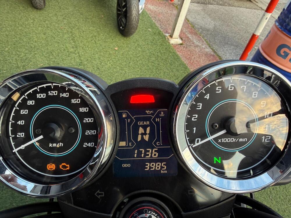 Kawasaki Z 650 RS (2022 - 24) (5)