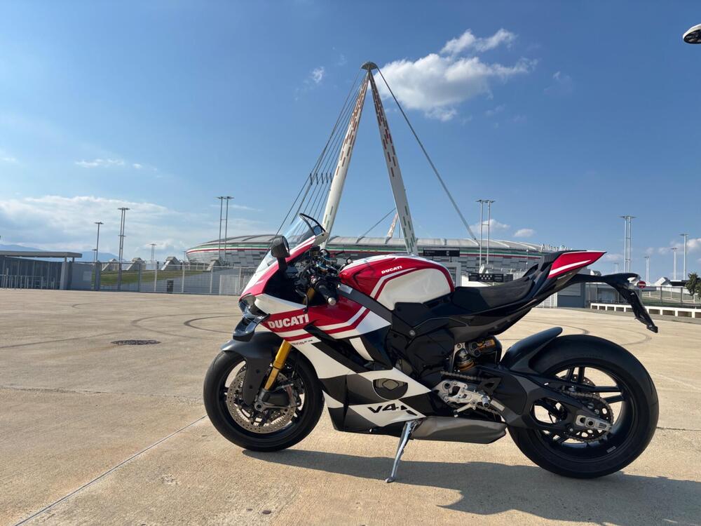 Ducati Panigale V4 Tricolore (2025 - 26) (7)