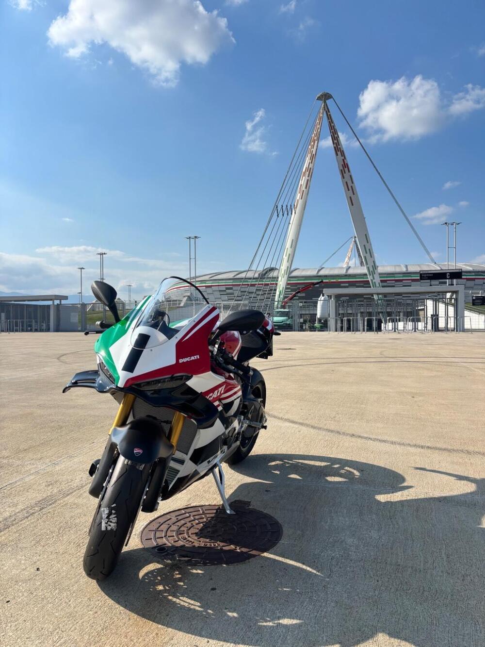 Ducati Panigale V4 Tricolore (2025 - 26) (10)