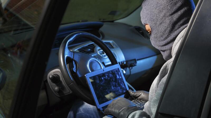 Perch&eacute; le auto sono l'ultima frontiera del cyber crimine e degli attacchi hacker