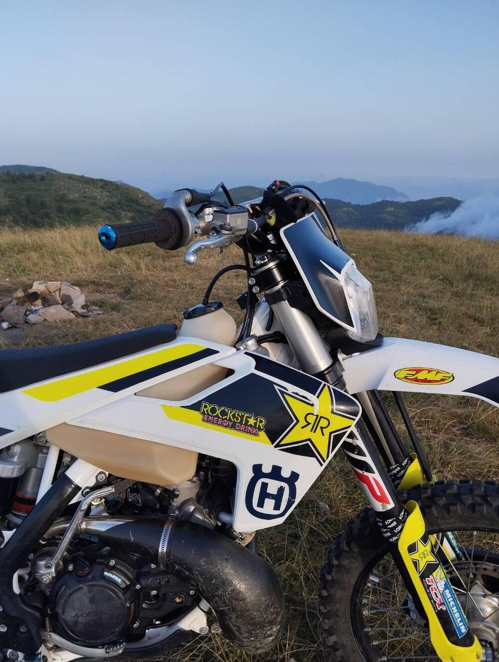 Husqvarna TE 300i (2018) (3)