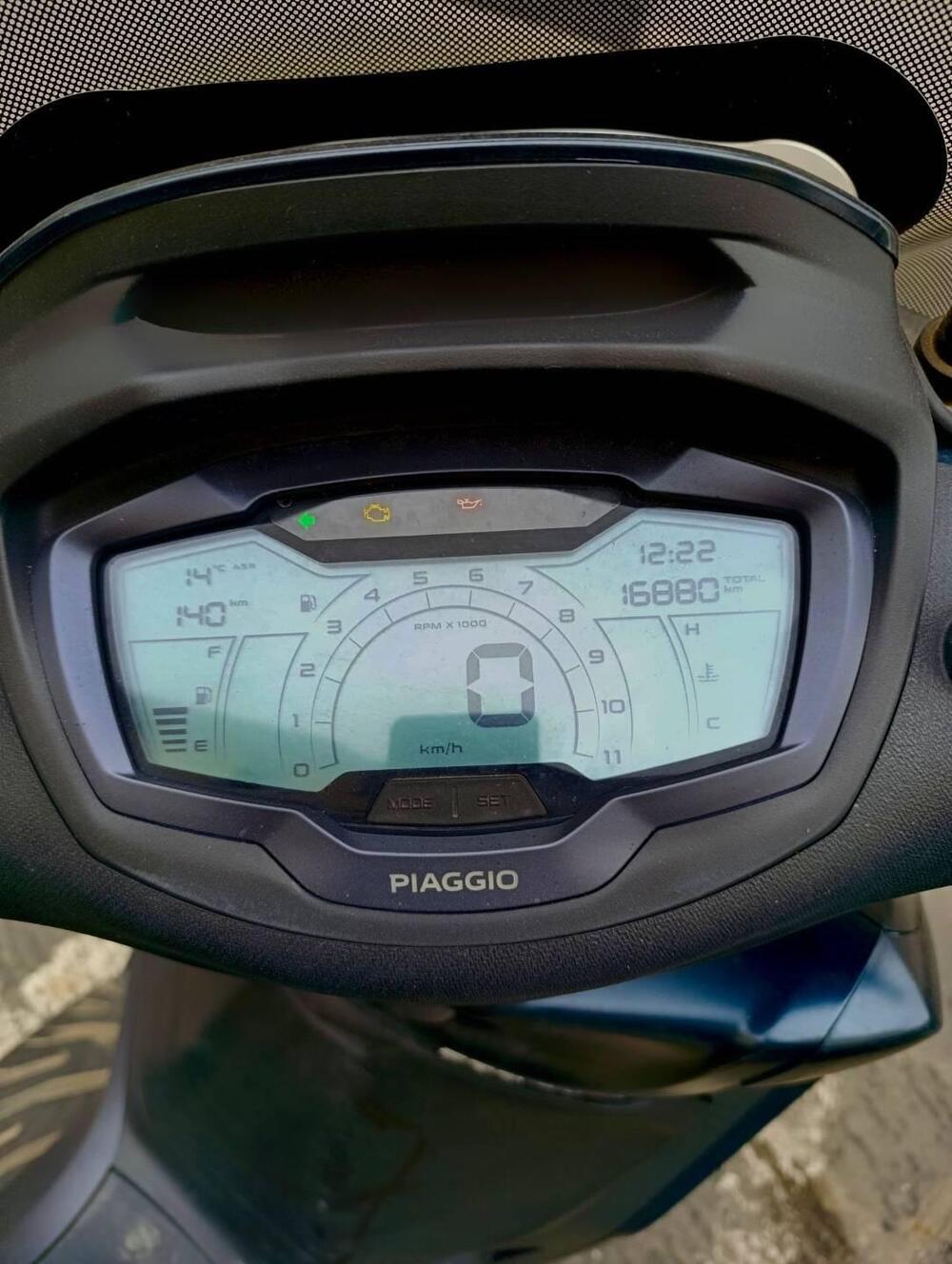 Piaggio Beverly 300 S ABS-ASR (2021 - 25) (3)