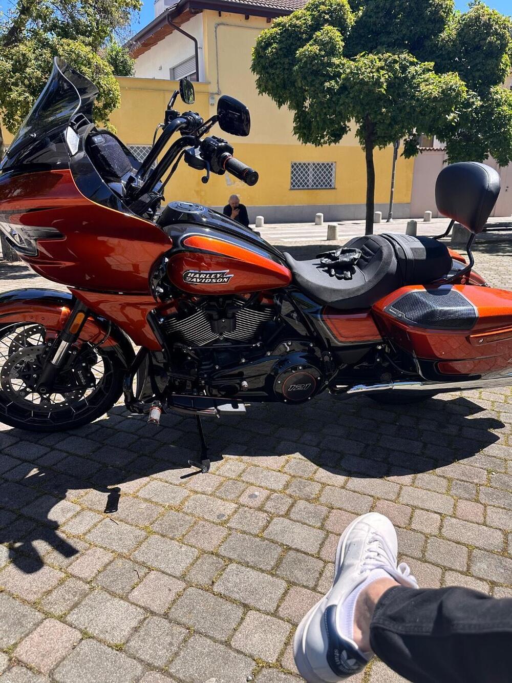 Harley-Davidson CVO Road Glide (2023) (11)