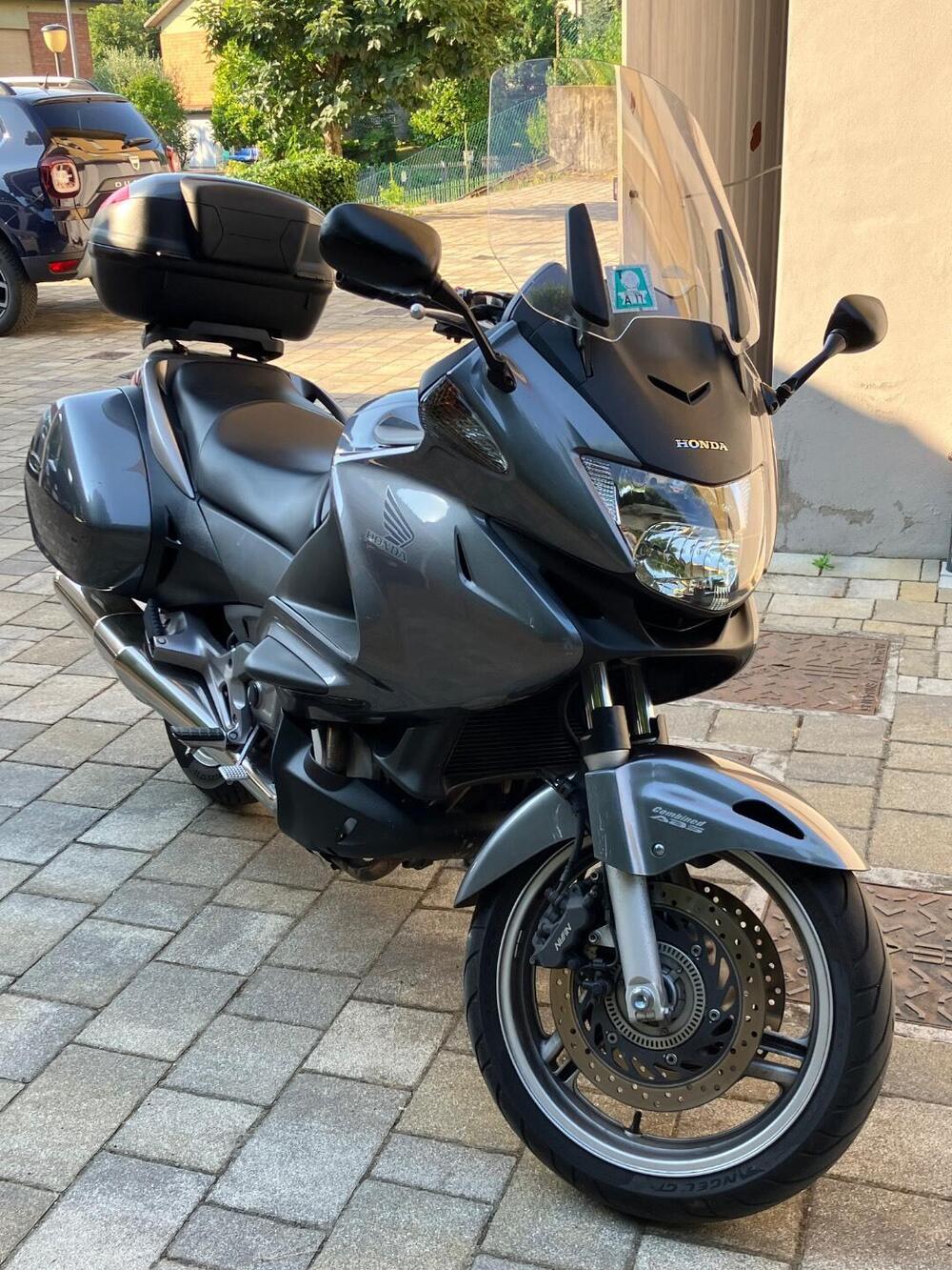 Honda Deauville 700 ABS