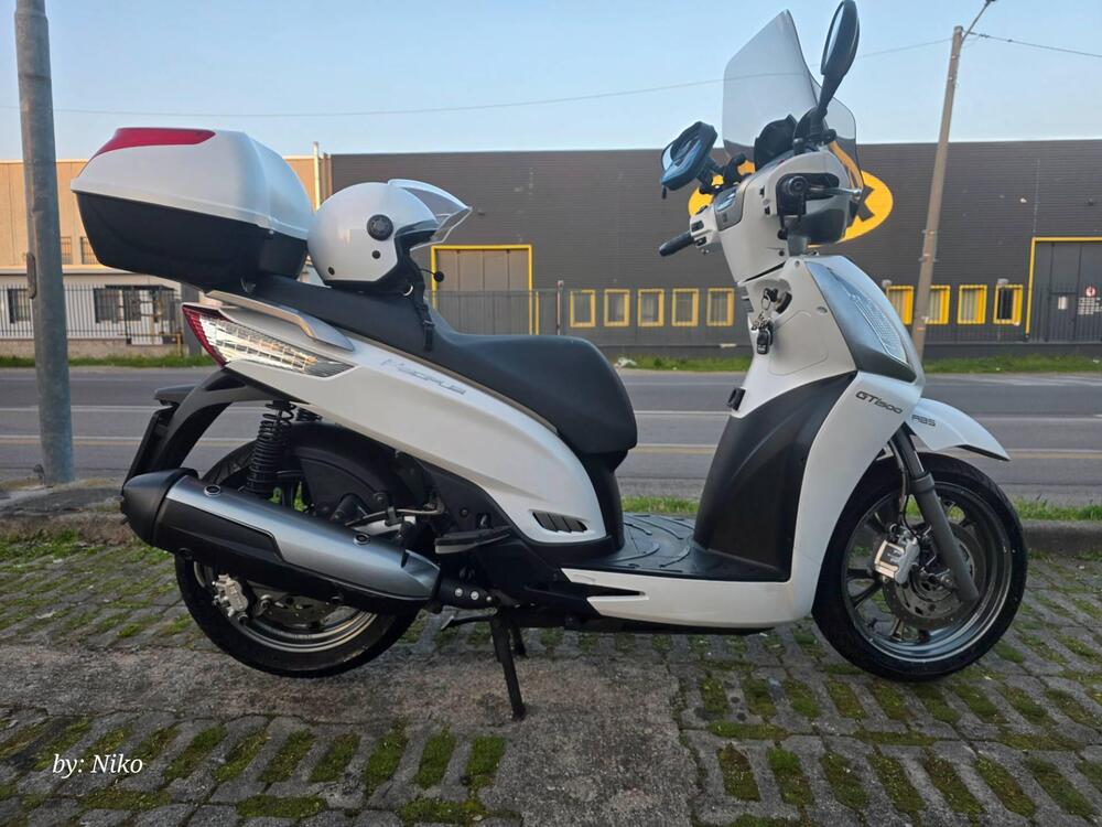Kymco People 300i GT ABS (2010 - 17) (2)