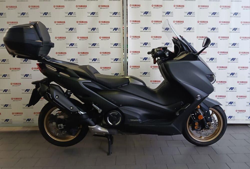 Yamaha T-Max 560 Tech Max (2021)