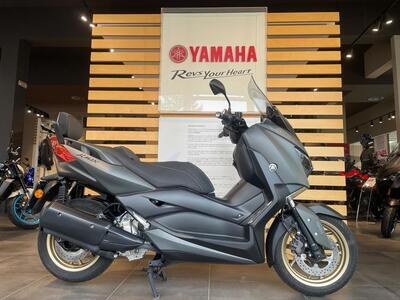 Yamaha X-Max 300 Tech Max (2021 - 24) usata
