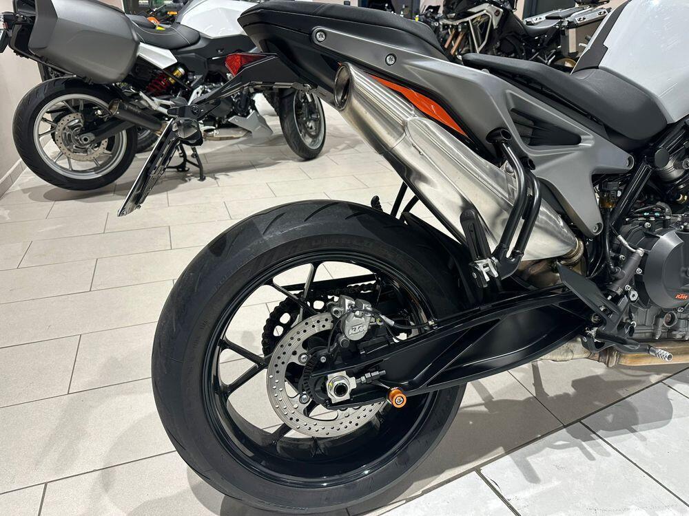 KTM 790 Duke L (2023 - 24) (4)