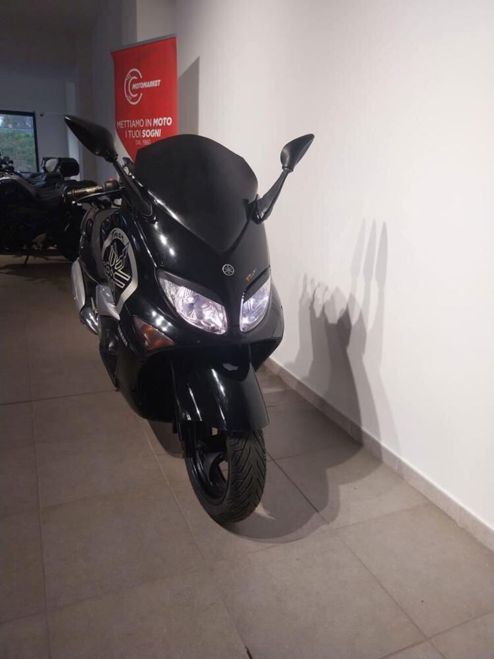 Yamaha T-Max 500 (2001 - 03) (3)