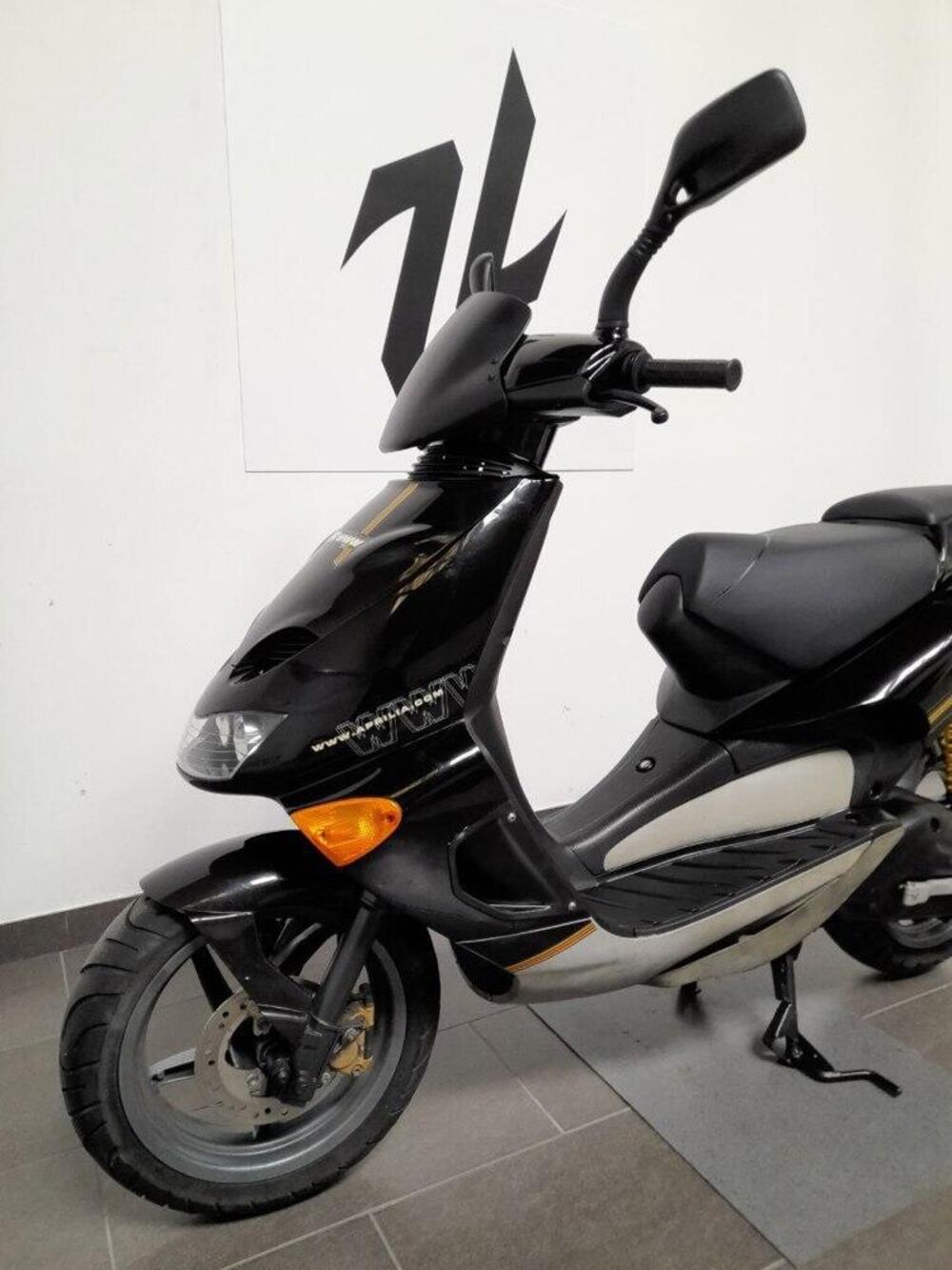 Aprilia SR 50 L.C. FD Cat (1999 - 01) (2)