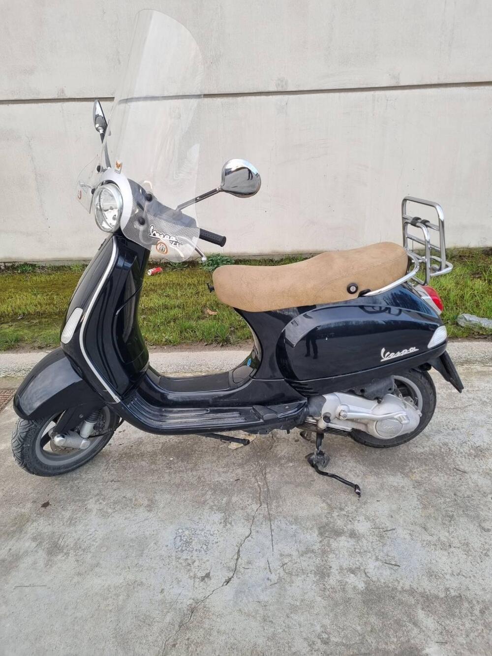 Piaggio Vespa 150 PX MA a.e. (2)
