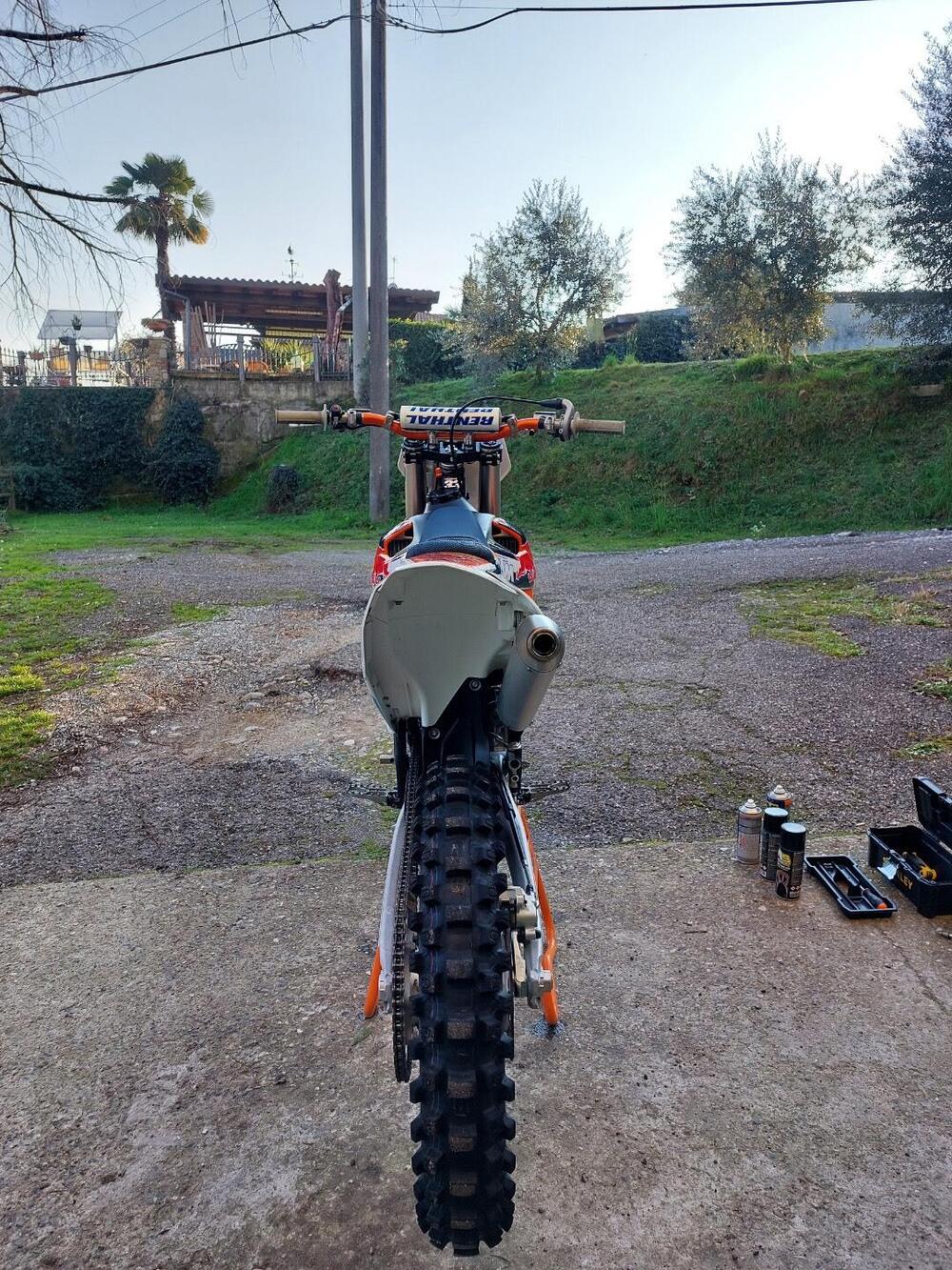 KTM 250 SX (2019) (4)