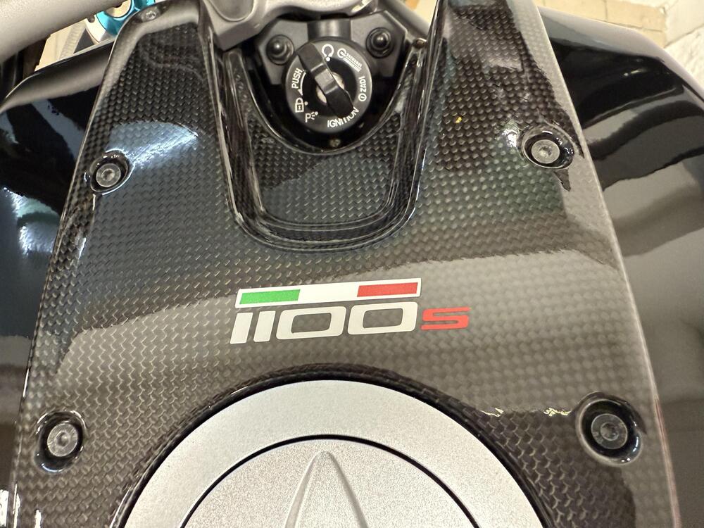 Ducati Monster 1100 (2009 -10) (11)