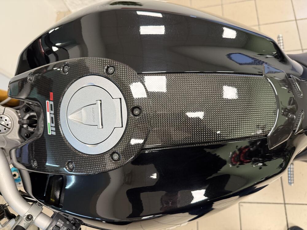 Ducati Monster 1100 (2009 -10) (12)