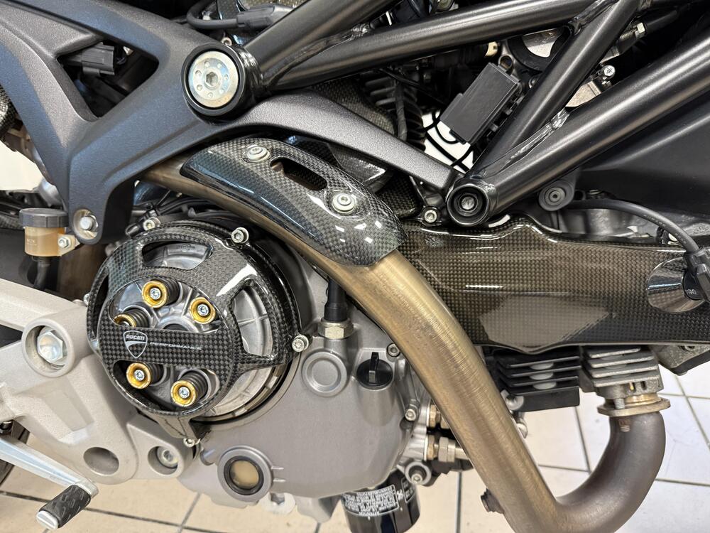 Ducati Monster 1100 (2009 -10) (16)