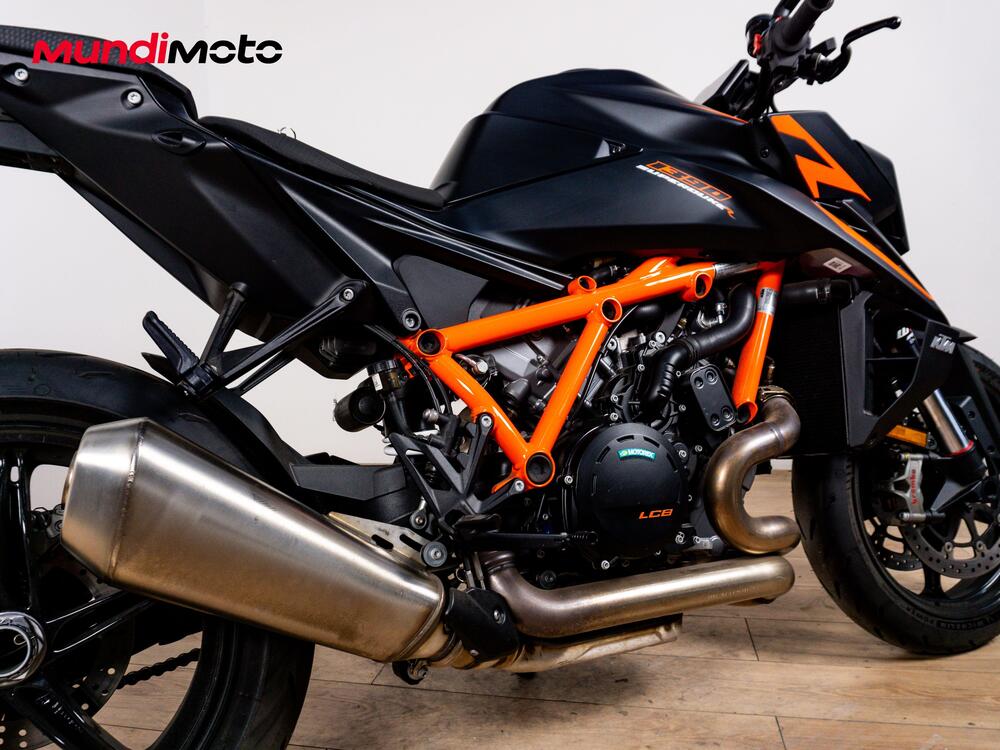 KTM 1390 Super Duke R EVO (2024 - 26) (4)