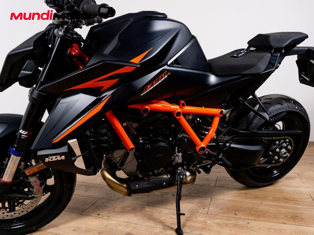 KTM 1390 Super Duke R EVO (2024 - 26) (9)