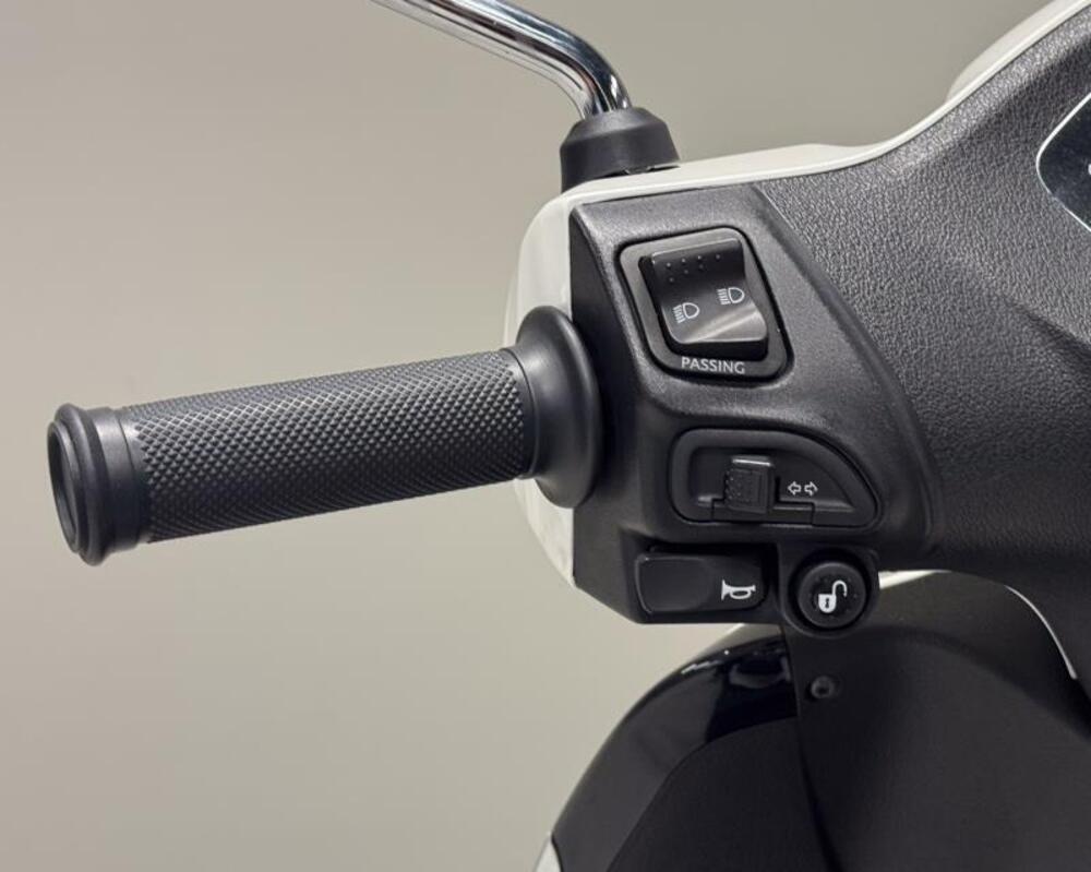 Piaggio Liberty 150 3V ABS (2021 - 24) (11)