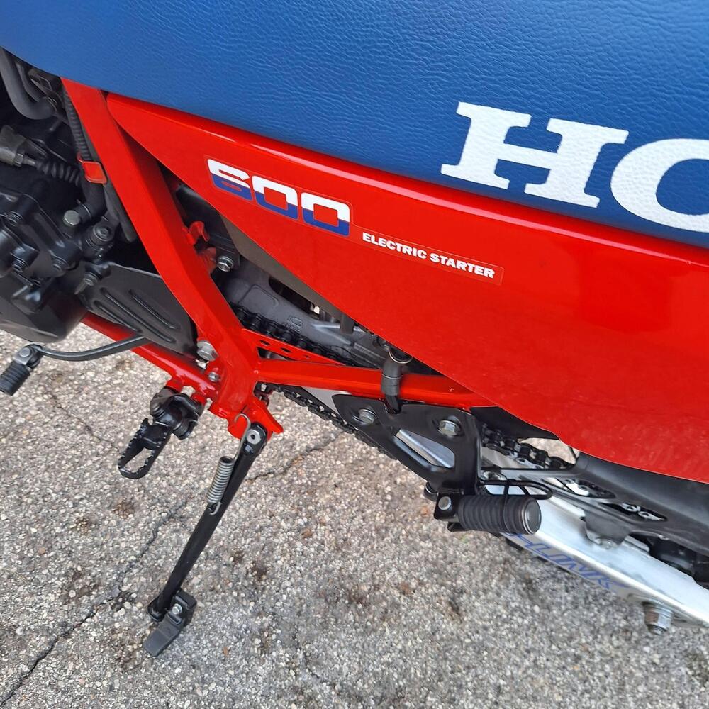 Honda XL600 RM  (15)