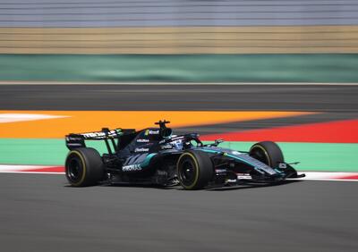 F1, Sprint GP Cina 2026 LIVE: Russell trionfa a Shanghai! Ferrari batte McLaren, Hamilton sul podio