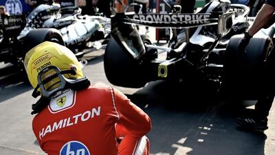 F1. Hamilton svela il segreto della Mercedes: spunta il "party mode" che Ferrari non pu&ograve; usare