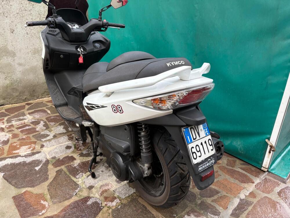Kymco Xciting 300i R (2007 - 14) (4)
