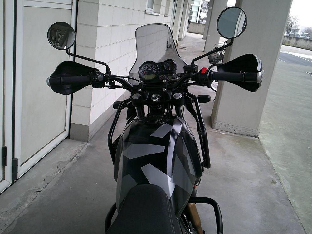 Royal Enfield Himalayan 411 (2021 - 24) (7)