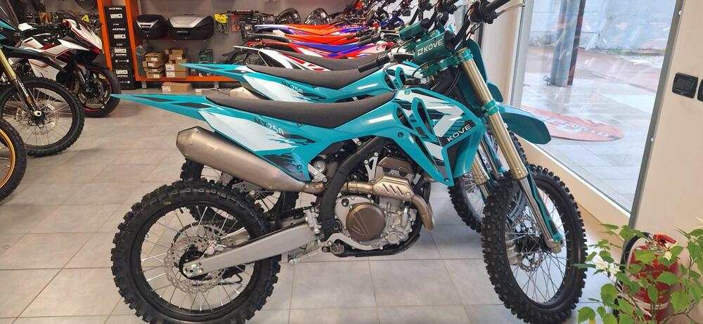 Kove MX250 R (2026)