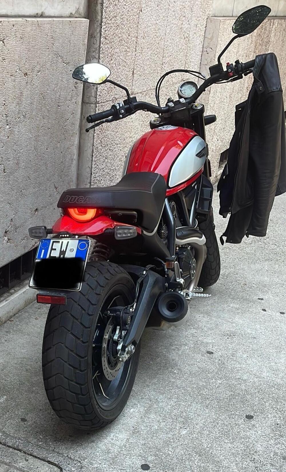 Ducati Scrambler 800 Icon (2021 - 22) (2)