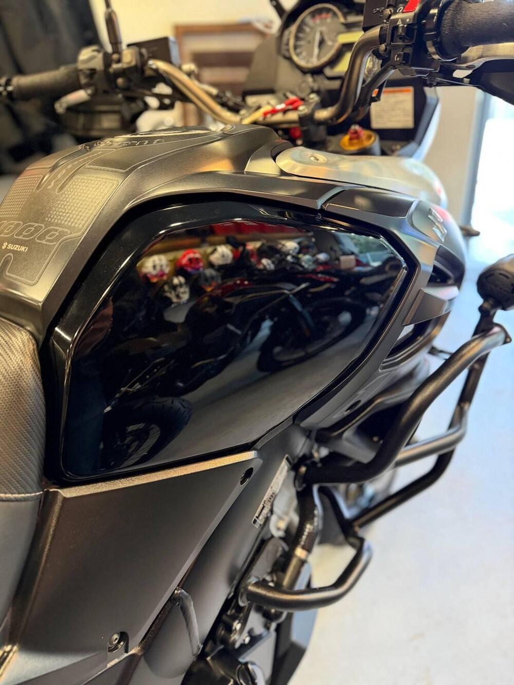 Suzuki V-Strom 1000 ABS No compromise LE (2015 - 17) (12)