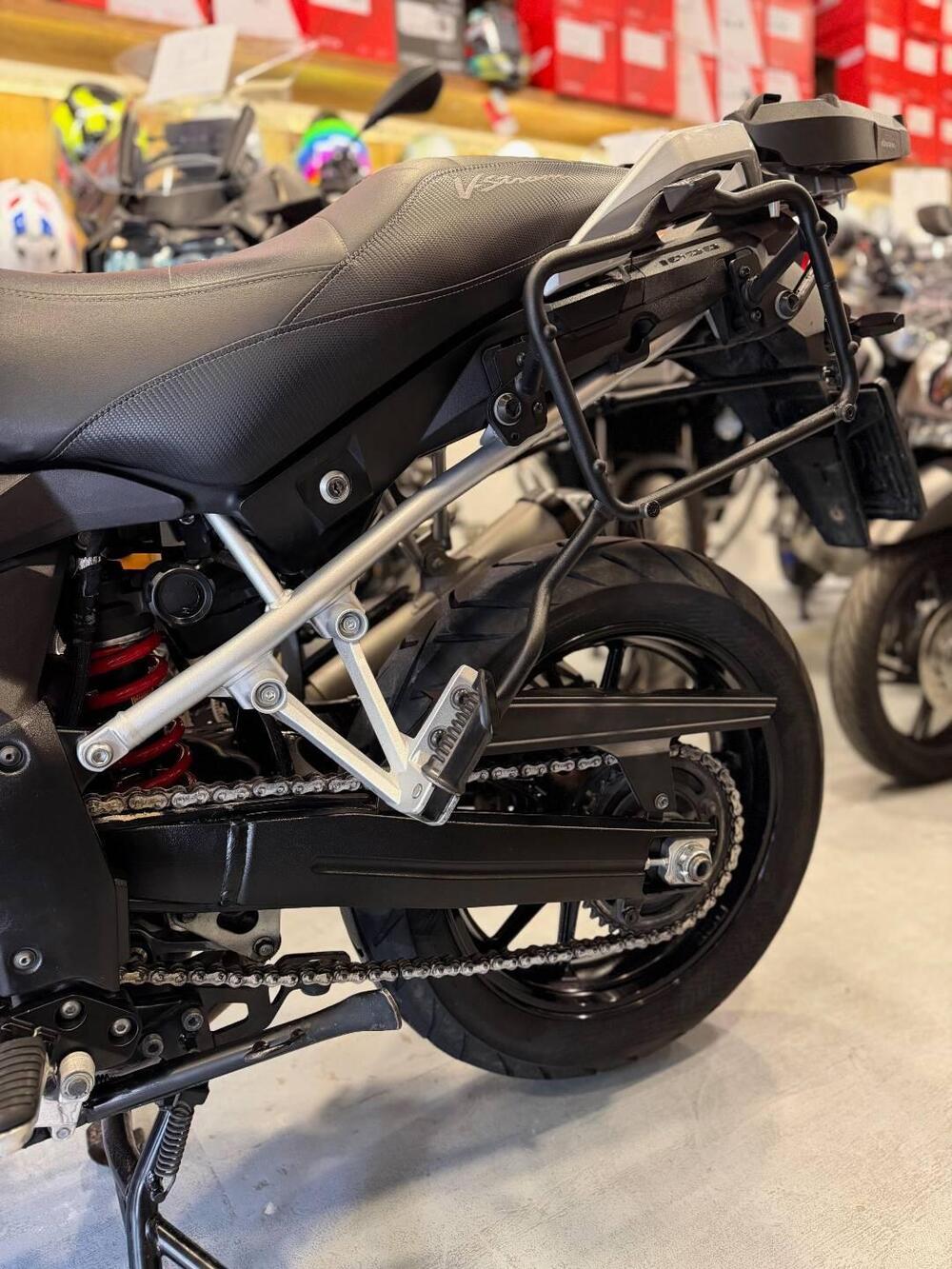 Suzuki V-Strom 1000 ABS No compromise LE (2015 - 17) (16)