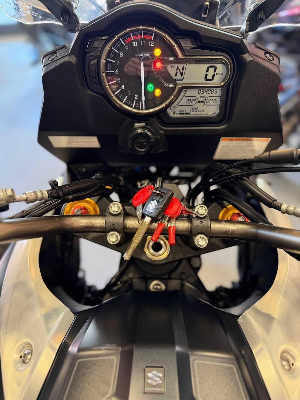 Suzuki V-Strom 1000 ABS No compromise LE (2015 - 17) (20)