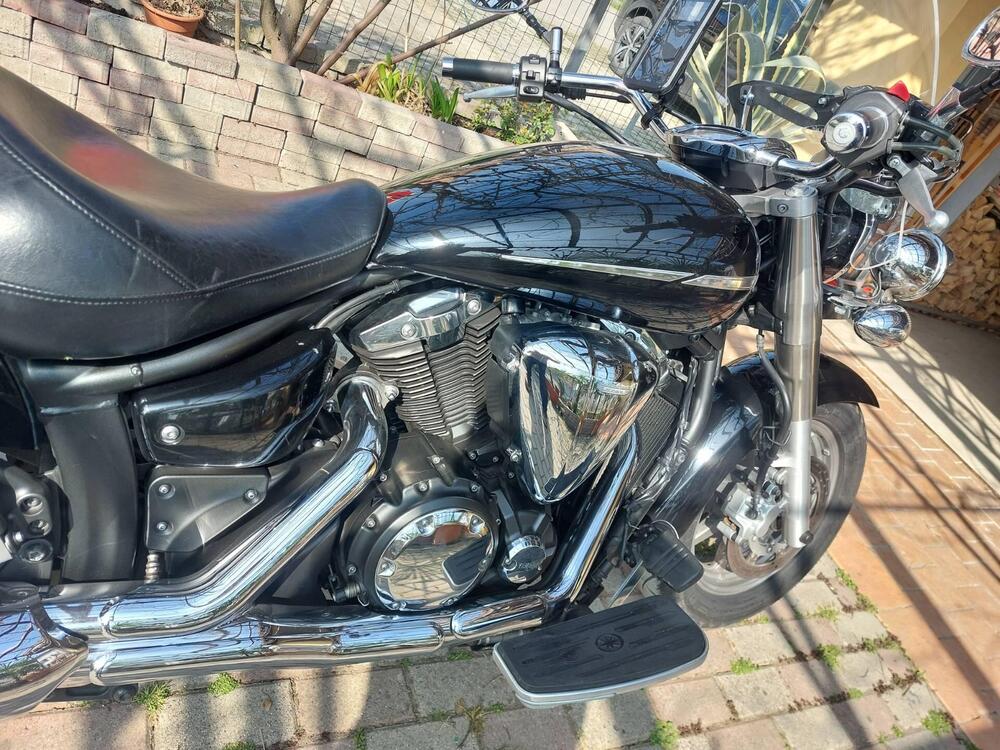 Yamaha XVS 1300 Midnight Star (2006 - 16) (2)