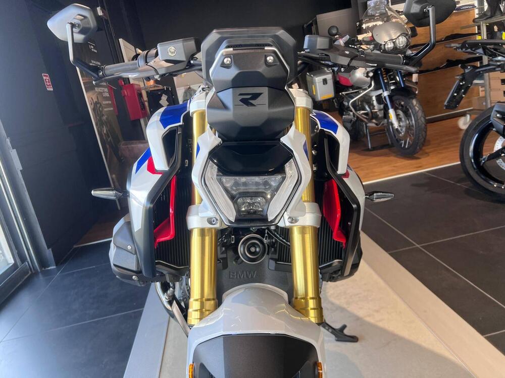 Bmw R 1300 R (2026) (10)