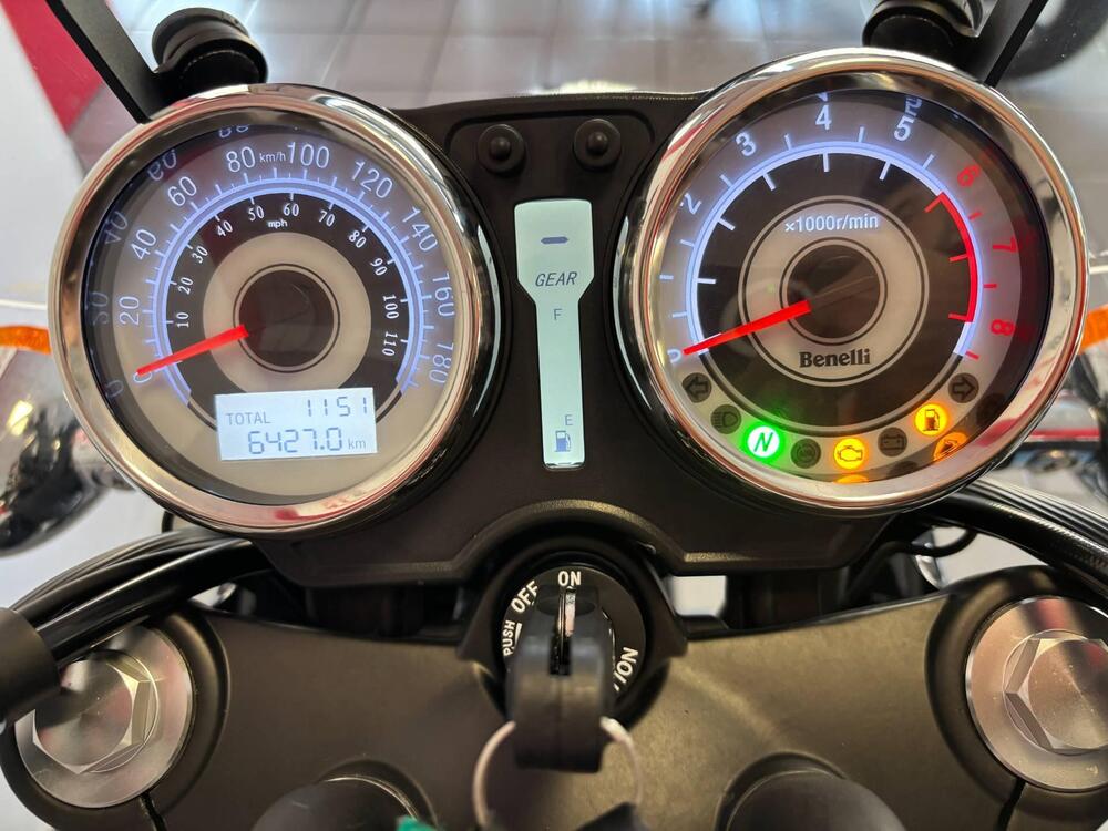 Benelli Imperiale 400 (2021 - 25) (3)