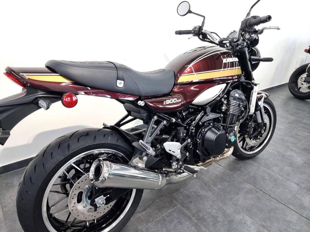 Kawasaki Z 900 RS (2026) (3)
