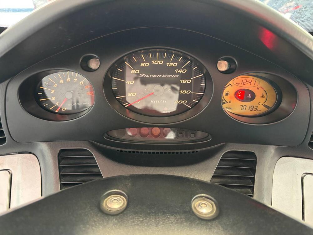 Honda Silver Wing 600 (2005 - 09) (3)