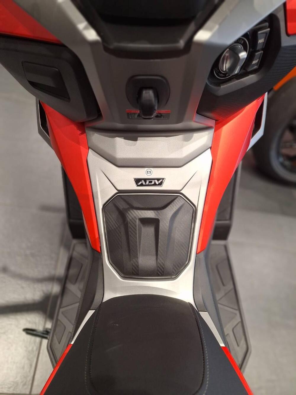 Voge Sfida SR1 ADV (2023 - 26) (13)
