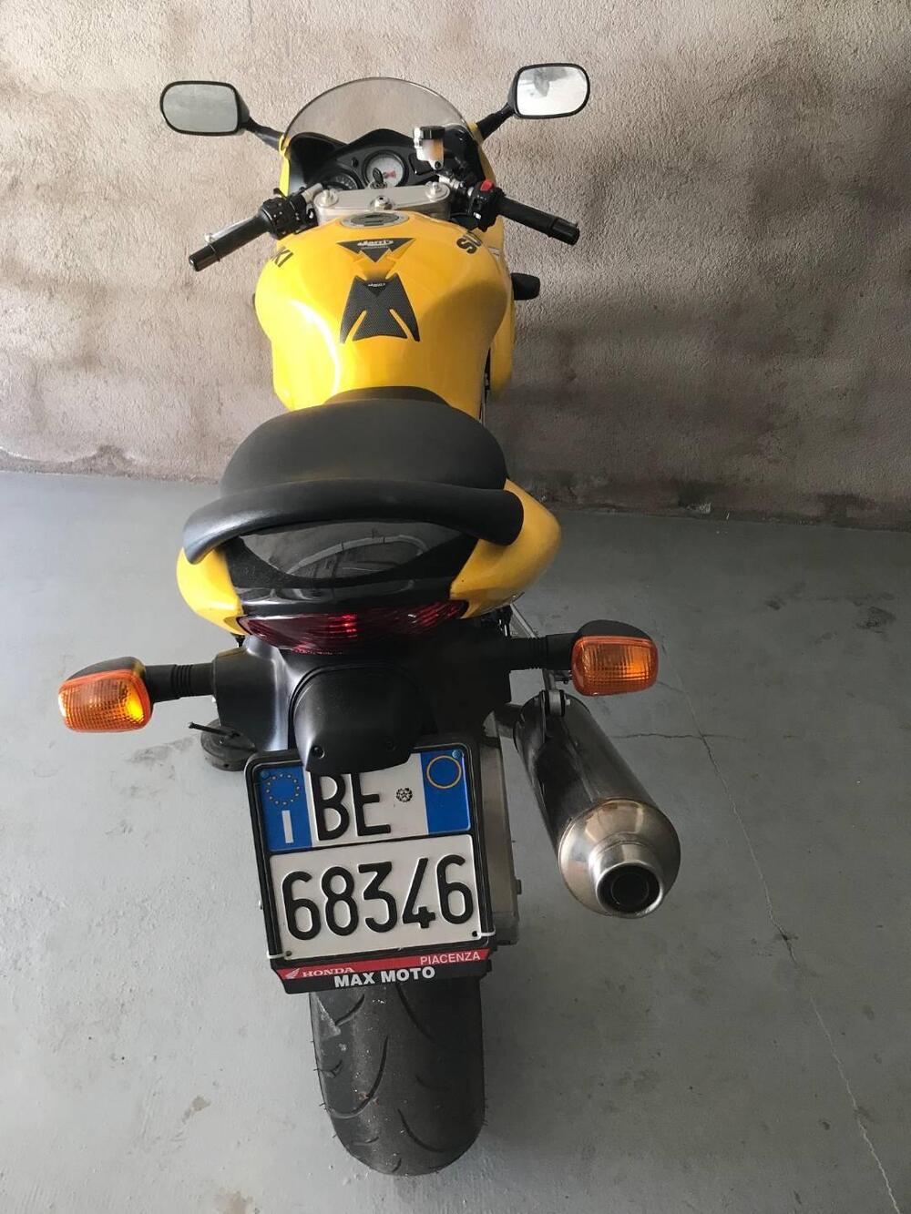 Suzuki SV 650 S (1999 - 02) (7)