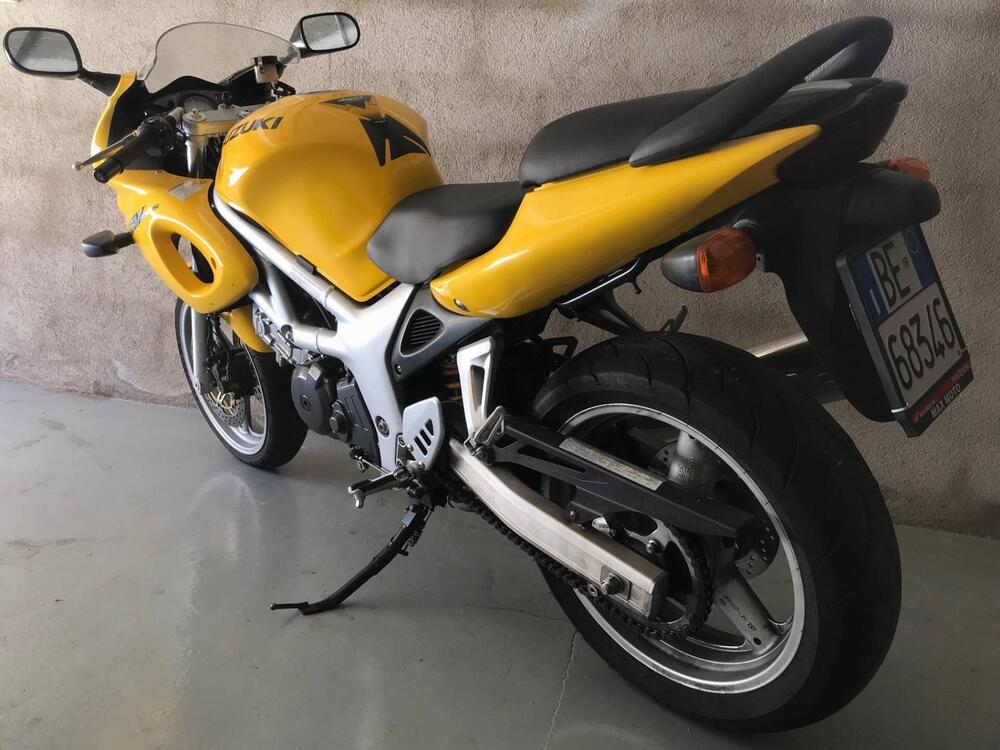 Suzuki SV 650 S (1999 - 02) (9)