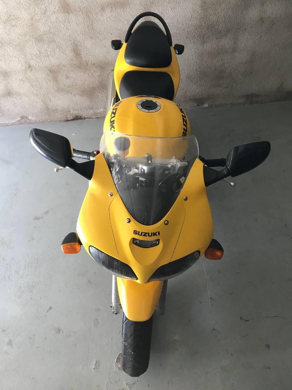 Suzuki SV 650 S (1999 - 02) (11)